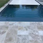 Agreable D Avec Piscine Et Jacuzzi فندق مبيت وإفطار Thégra