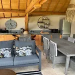 Agreable D Avec Piscine Et Jacuzzi فندق مبيت وإفطار Thégra