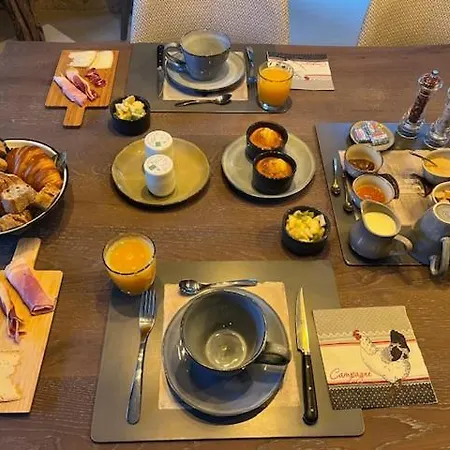 Agreable D Avec Piscine Et Jacuzzi Thégra