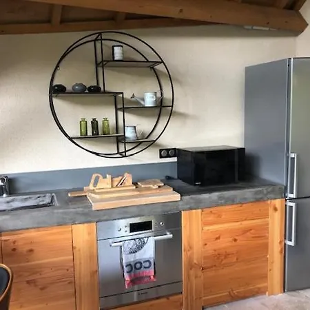 Frühstückspension Agreable D Avec Piscine Et Jacuzzi
