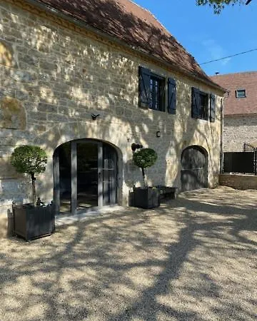Bed & Breakfast Agreable D Avec Piscine Et Jacuzzi Thegra