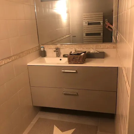 Agreable D Avec Piscine Ou Jacuzzi ベッド・アンド・ブレックファスト テグラ
