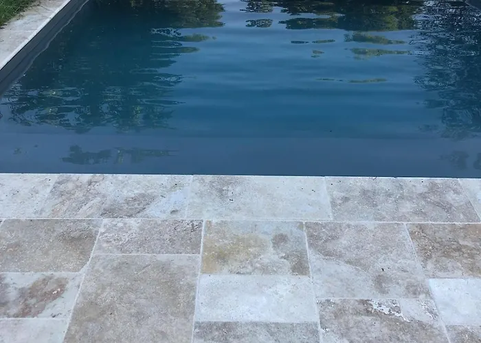 ベッド・アンド・ブレックファスト Agreable D Avec Piscine Et Jacuzzi